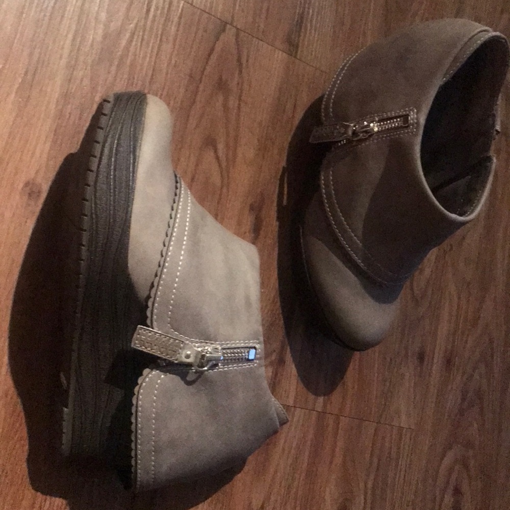 Dr Scholl’s booties